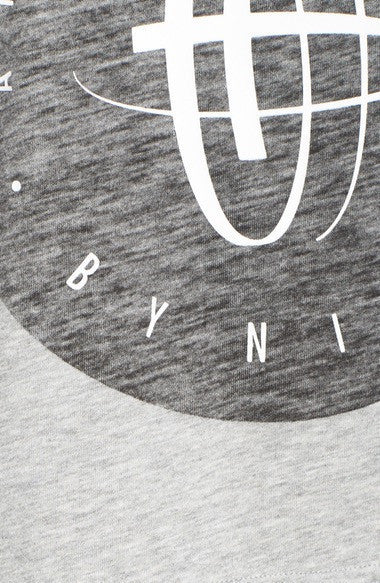SPORTSWEAR HUARACHE GRAPHIC TEE